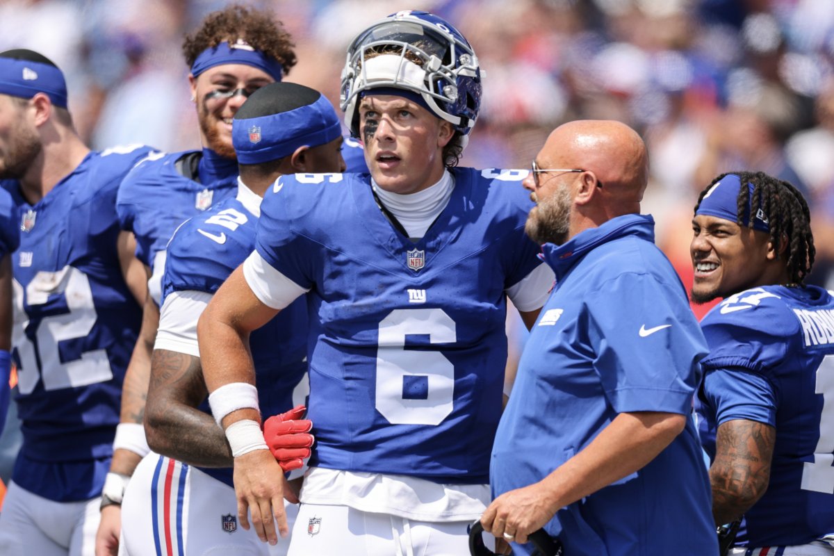 Jaxson Dart Just Used Eli Manning as His Personal OpenTable And I Can’t Decide If It’s Genius or Insane