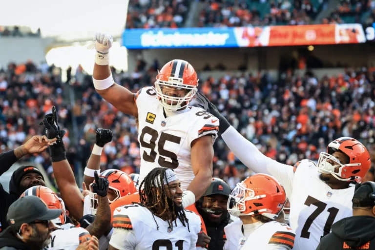 NFL MVP Is a QB Award Now: What a Defensive Player Would Need to Win in Today’s NFL