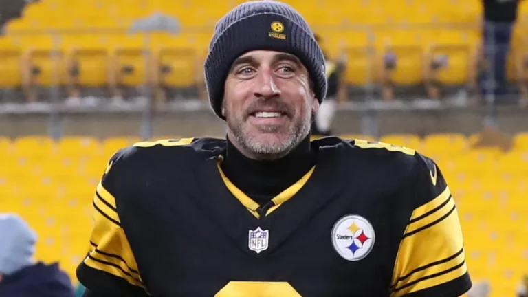 Aaron Rodgers Steelers 2026 Waiting Game Is Costing Pittsburgh a Real QB