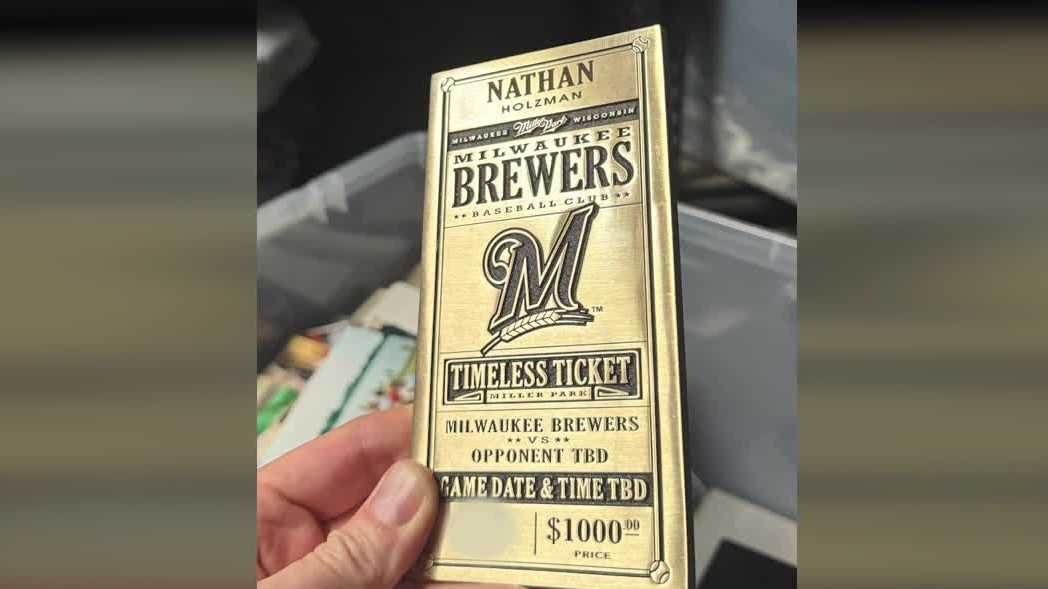 Milwaukee Brewers, MLB, World Series, Timeless Ticket, Nate Holzman, Baseball Fans